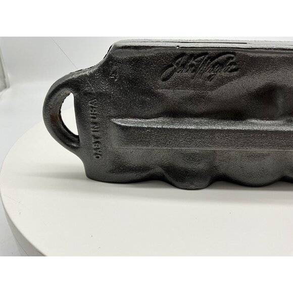 John Wright Vintage Christmas Cast Iron Candy Chocolate Mold USA Collectible #2 - Picture 5 of 14